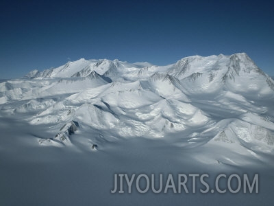 gordon wiltsie an aerial view of mount vinson antarcticas highest peak