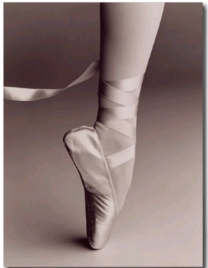 Black and White Image of Ballerina on Point