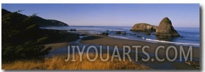 Rocks on the Beach, Cannon Beach, Oregon, USA