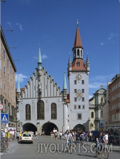 Street Scene with the Old Town Hall on the Marienplatz in the City of Munich, Bavaria, Germany