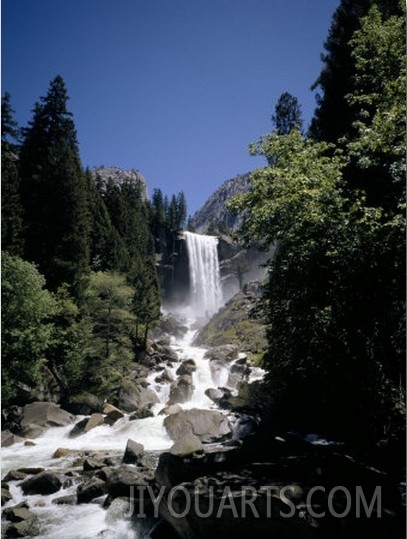 Vernal Falls, 318Ft., Yosemite National Park, Unesco World Heritage Site, California, USA