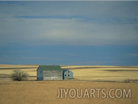 Farm Buildings on the Prairie, North Dakota, USA