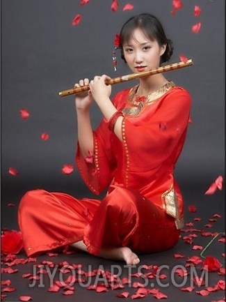 Chinese girl piping whistling