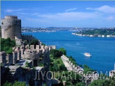 Fatih Bridge, Crossing the Bosphorus, from Rumeli Hisari Fortress, Istanbul, Istanbul, Turkey