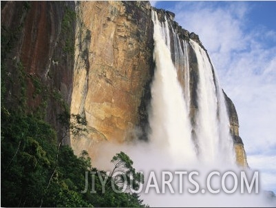 Angel Falls, Cliffs and Trees